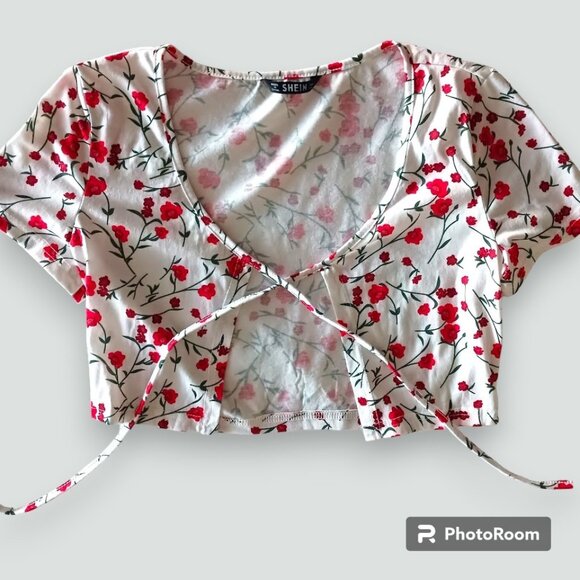 White and Red Flower Poppy Print SHEIN Green Crop Tie Top Baby Tee Womens XS - Picture 1 of 3